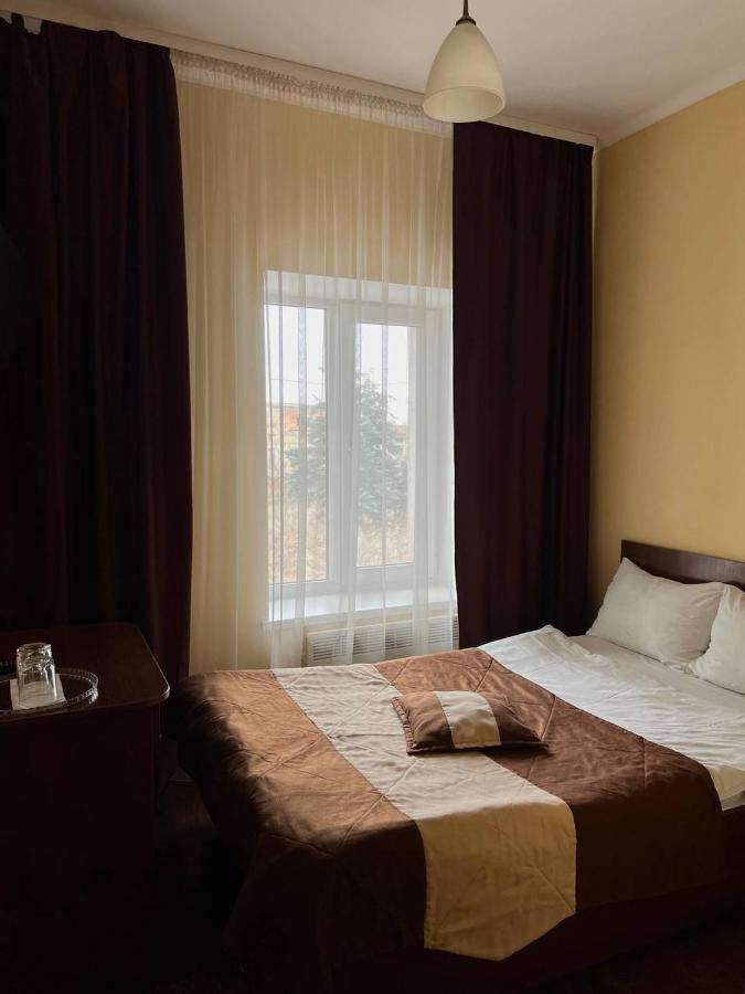 Козацькі Забави Rivne Exteriör bild